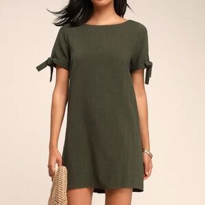 Lulu’s Maeve Olive Green Button Back Shift Dress sz M